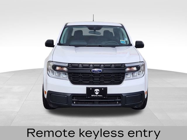 Used 2023 Ford Maverick XL image 3