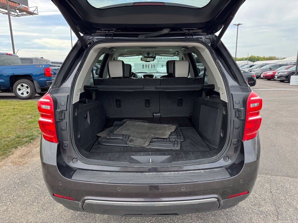 Used 2016 Chevrolet Equinox LTZ w/ Enhanced Convenience Package AWD/4WD image 42