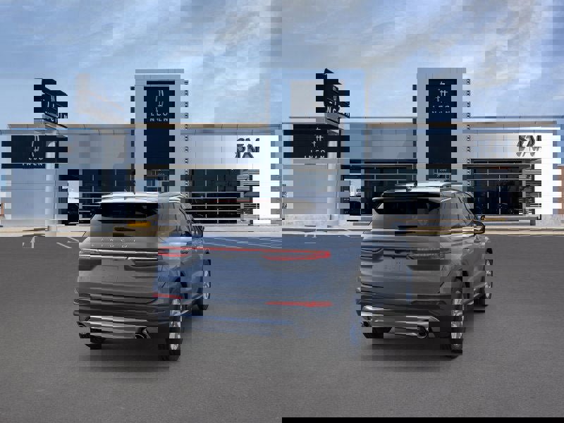 New 2026 Lincoln Corsair Premiere image 8