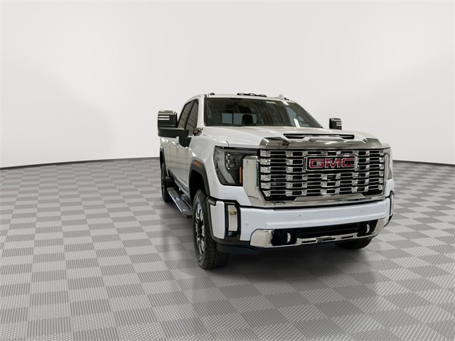 New 2026 GMC Sierra 2500 Denali w/ Denali Reserve Package image 13