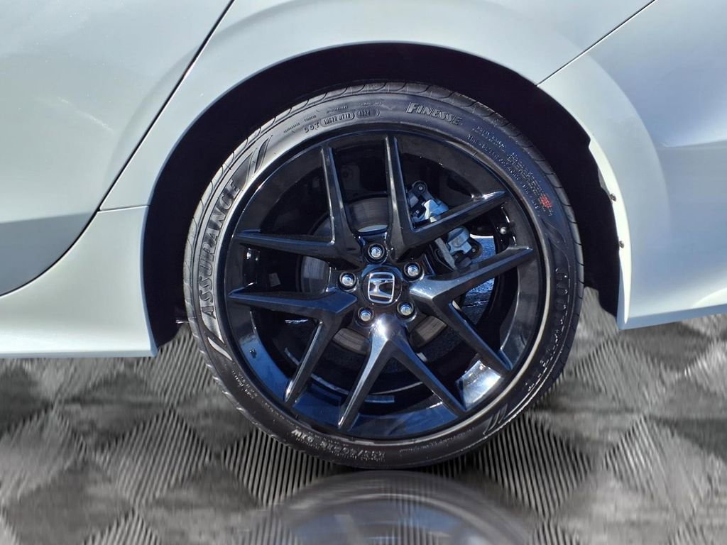 Used 2025 Honda Civic Sport image 23