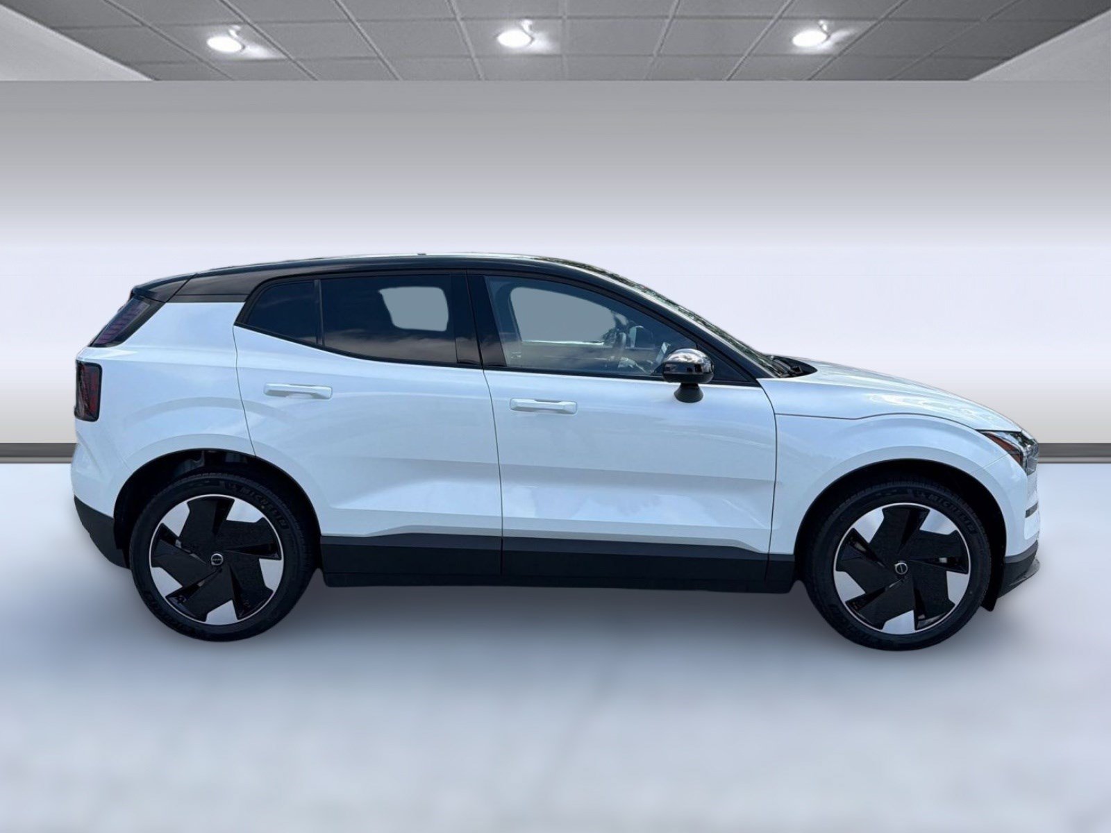 New 2026 Volvo EX30 Plus w/ Climate Package AWD/4WD image 8