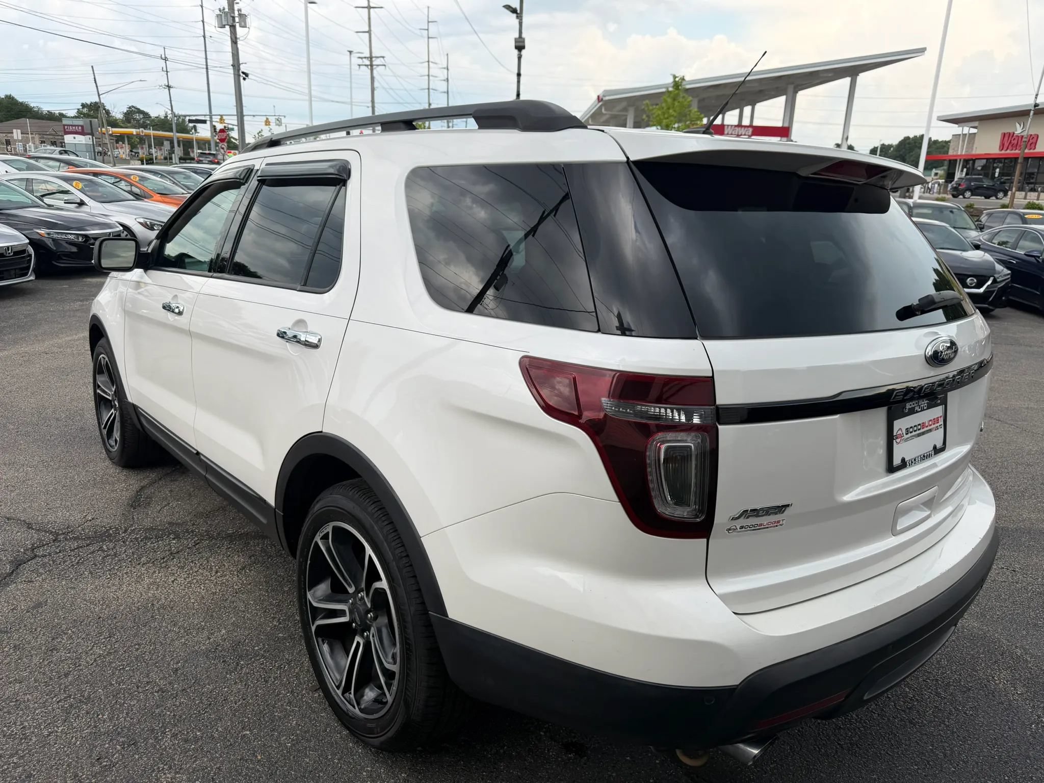 Used 2013 Ford Explorer Sport AWD/4WD image 3
