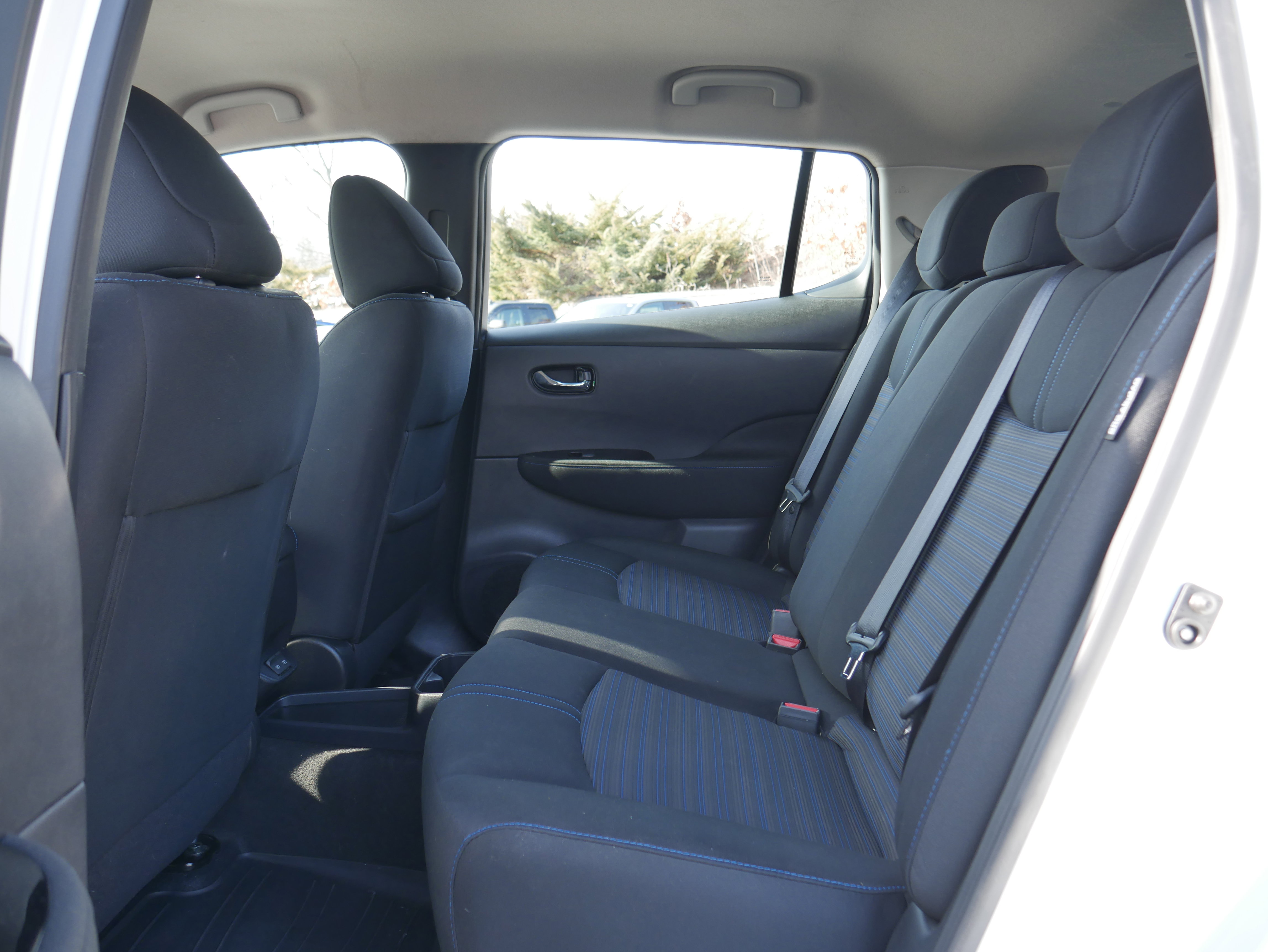 Used 2024 Nissan Leaf SV Plus image 14