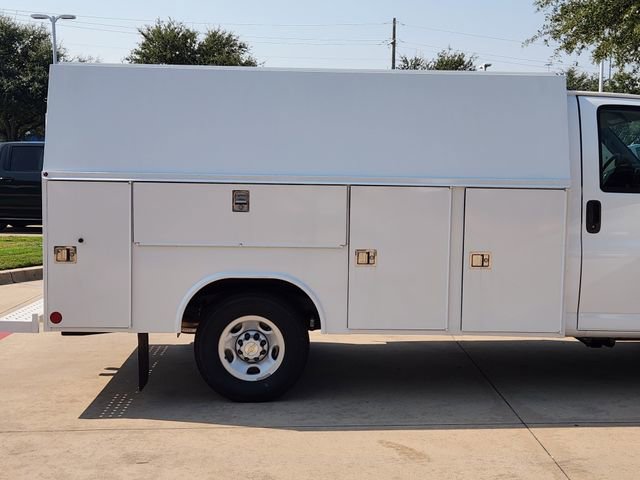 New 2025 Chevrolet Express 3500 w/ Power Convenience Package RWD image 13