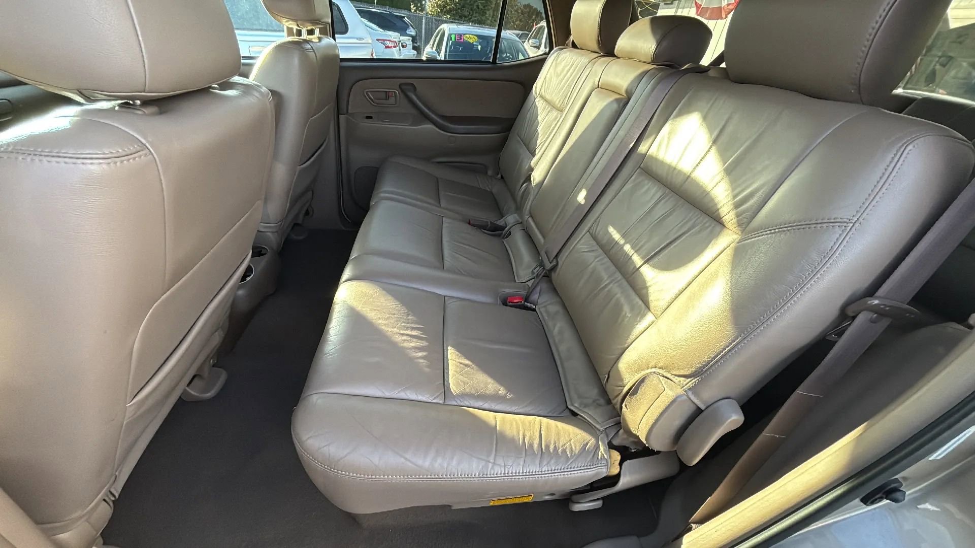 Used 2002 Toyota Sequoia SR5 image 21