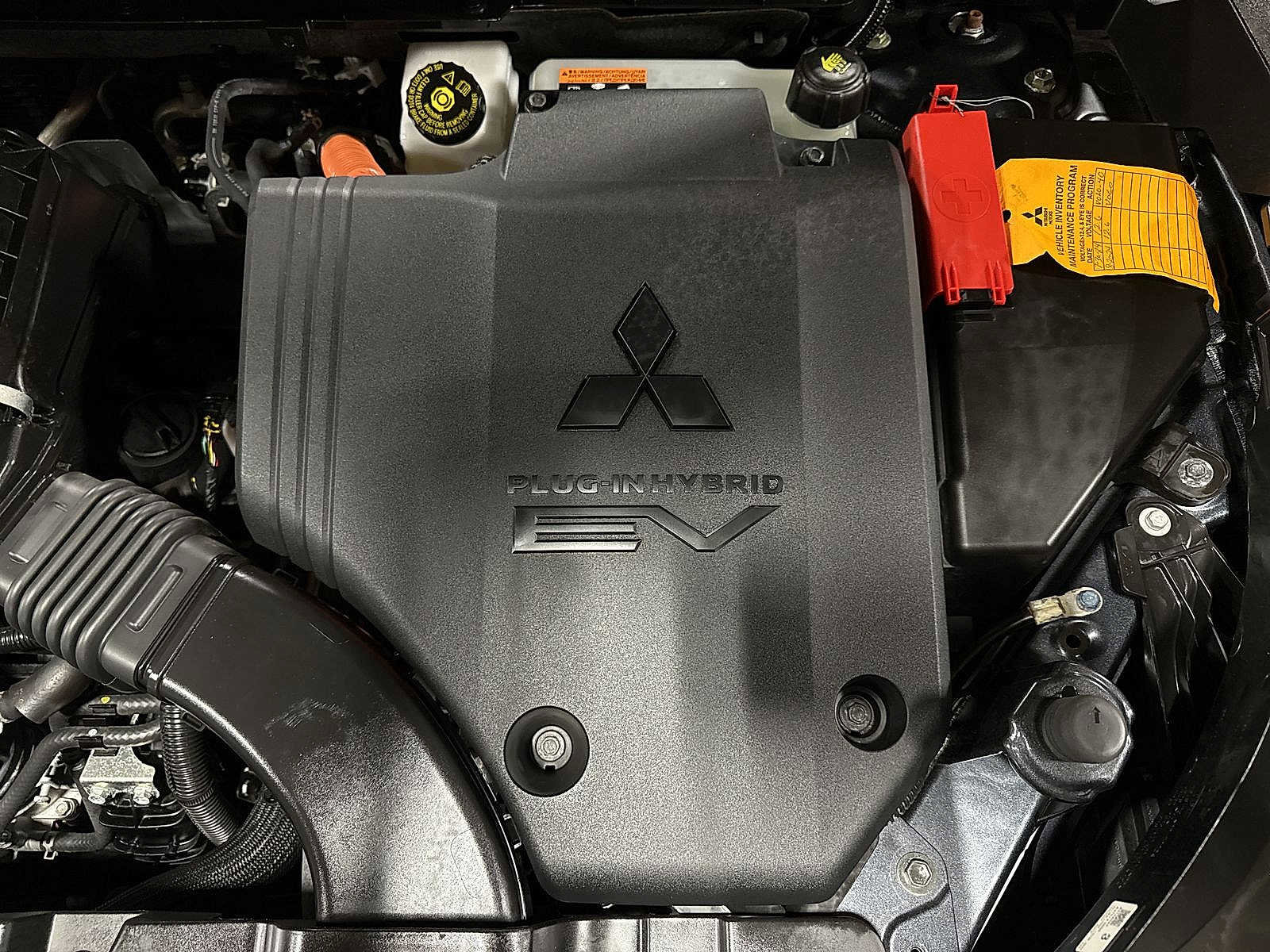 Used 2024 Mitsubishi Outlander Ralliart image 12