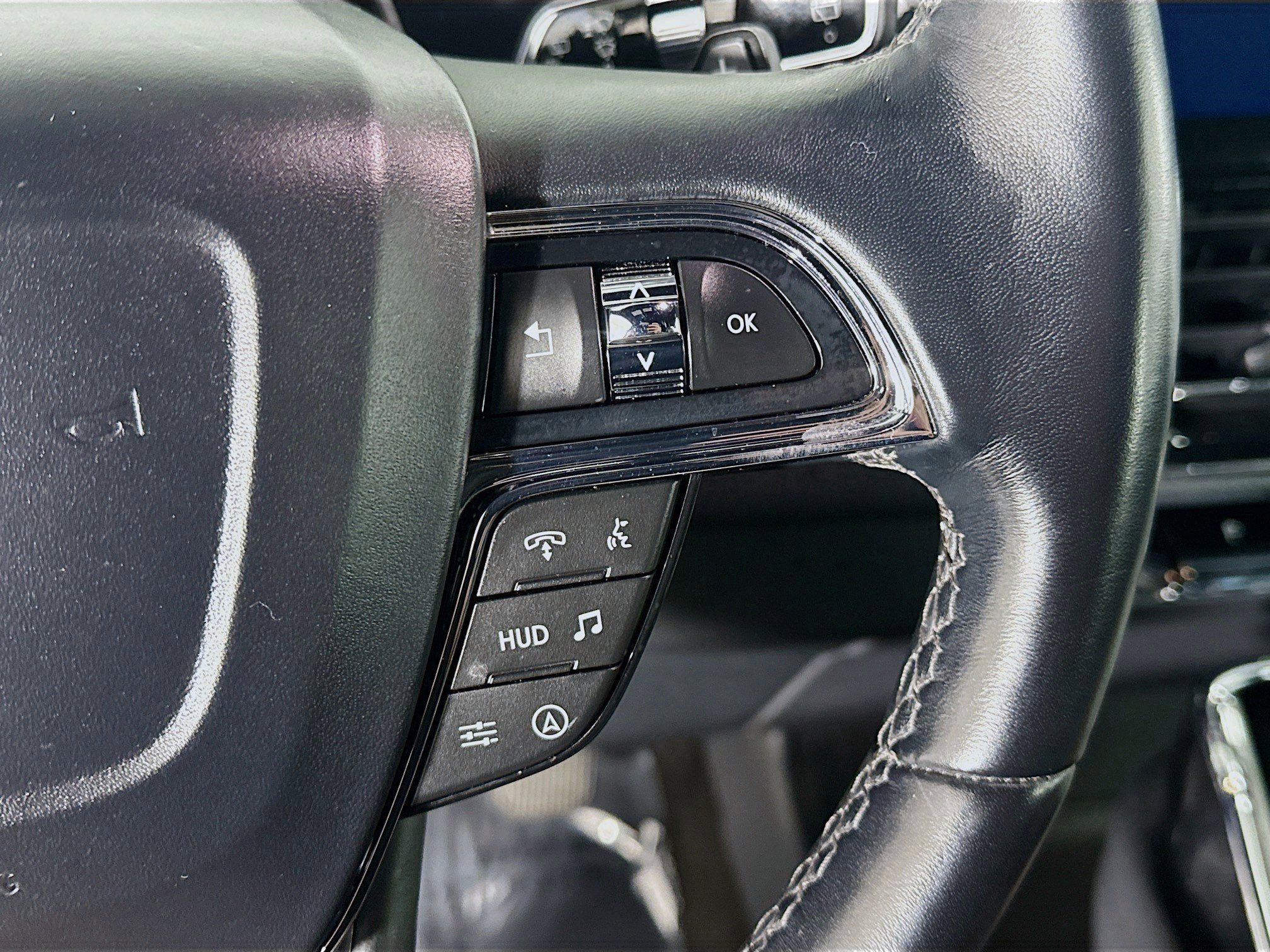 Used 2024 Lincoln Navigator Reserve image 15