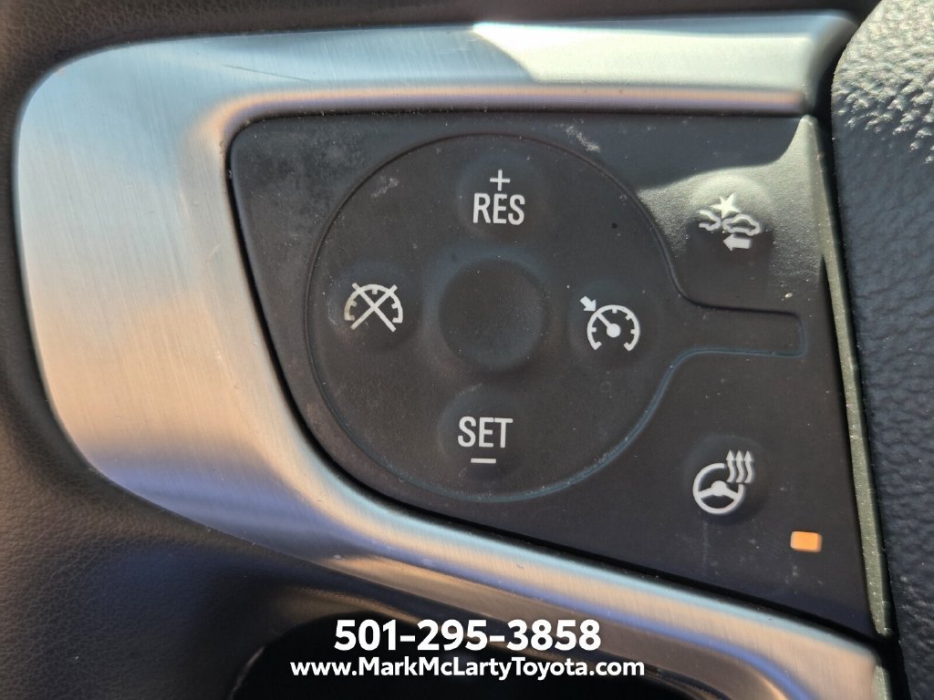 Used 2024 GMC Terrain SLT AWD/4WD image 24