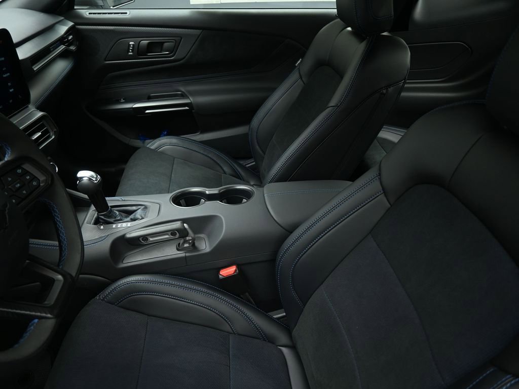 New 2026 Ford Mustang Dark Horse image 17