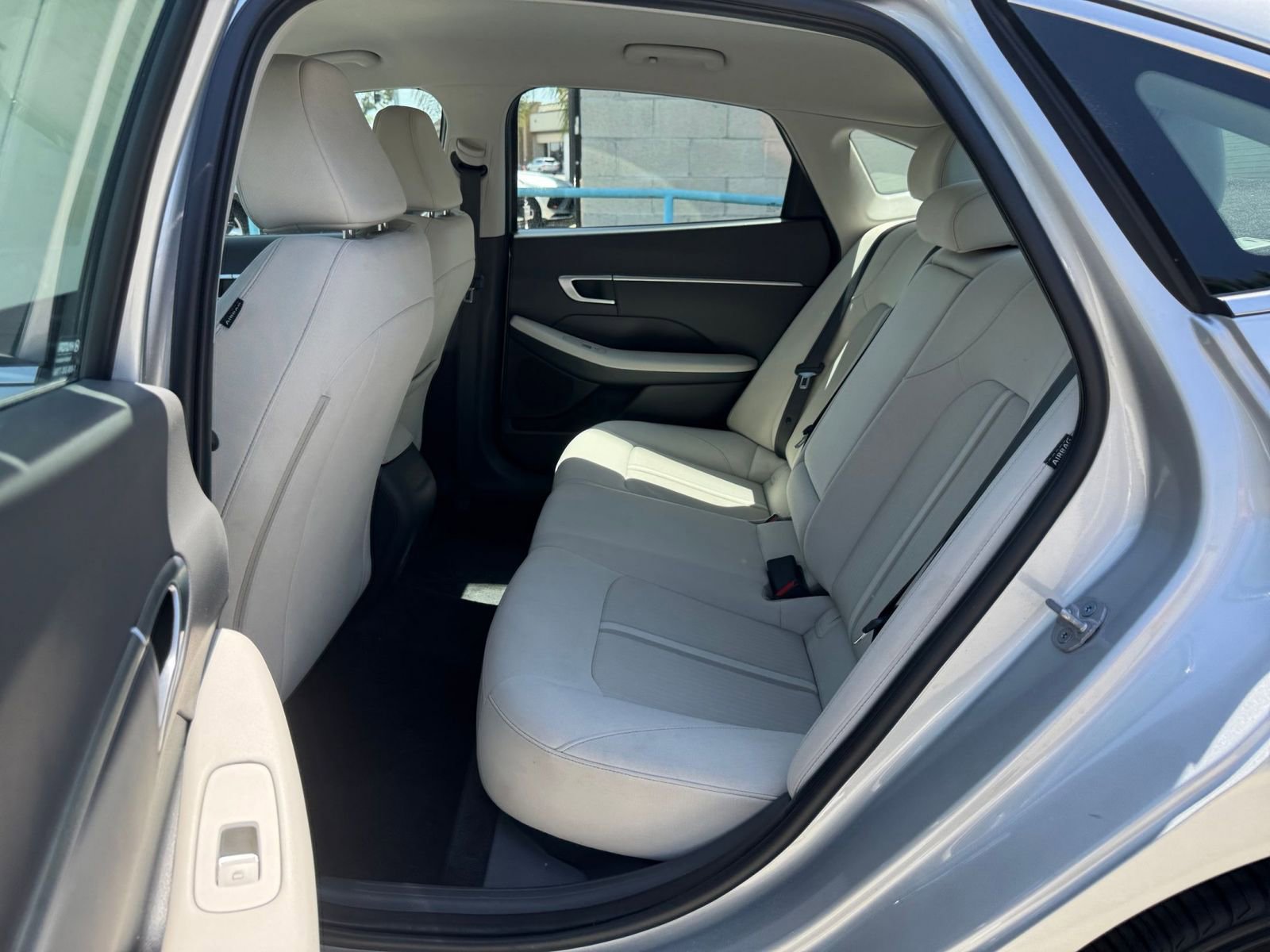 Used 2025 Hyundai Sonata SEL FWD image 27