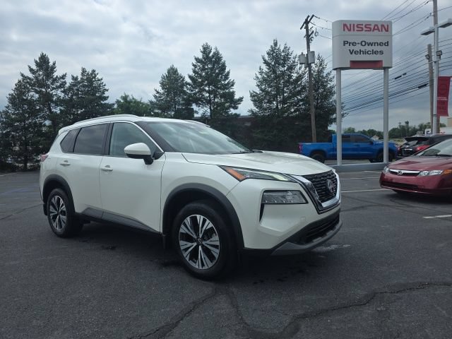 Certified 2023 Nissan Rogue SV w/ SV Premium B Package AWD/4WD image 3
