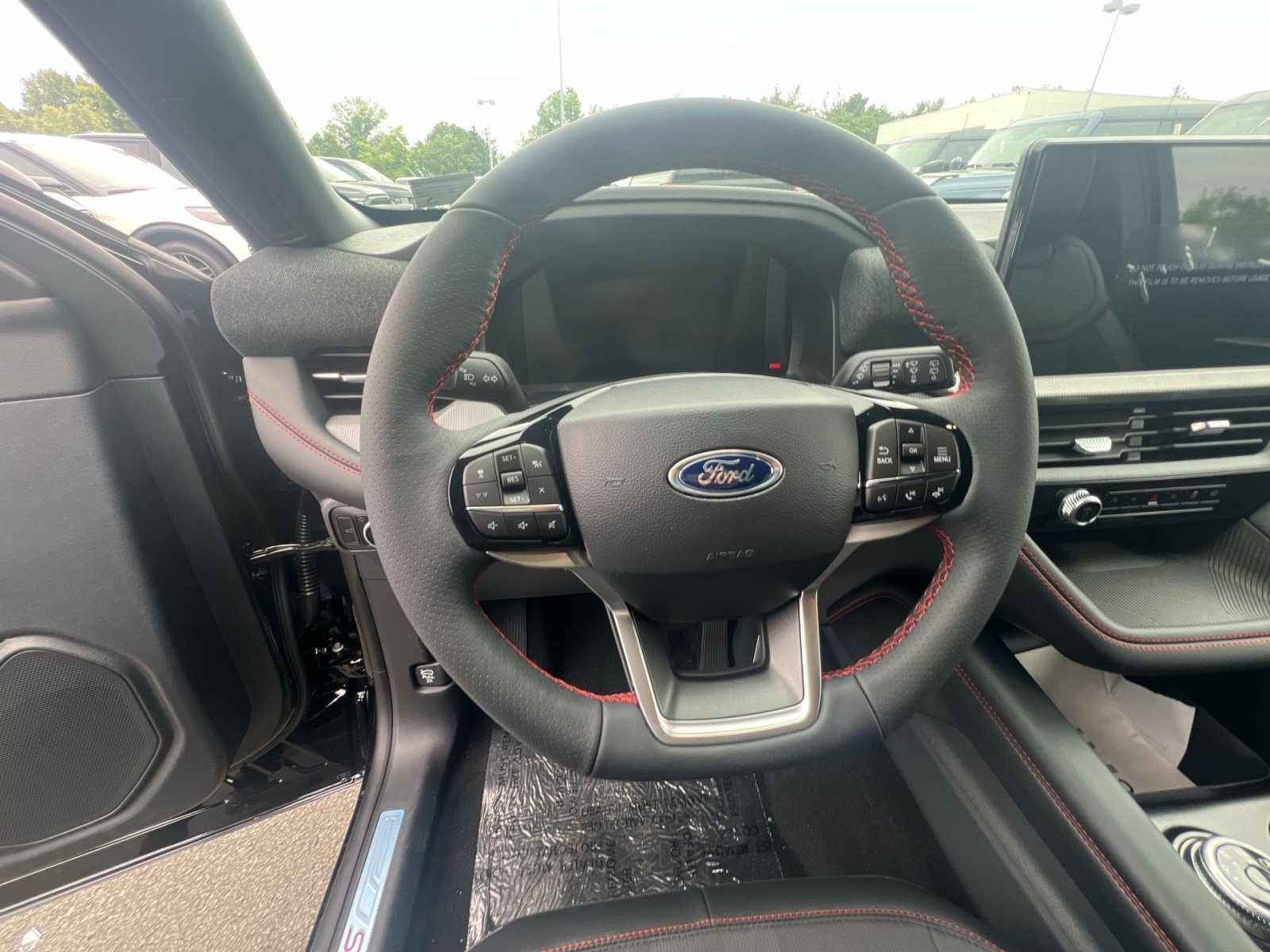 New 2026 Ford Explorer ST-Line AWD/4WD image 40