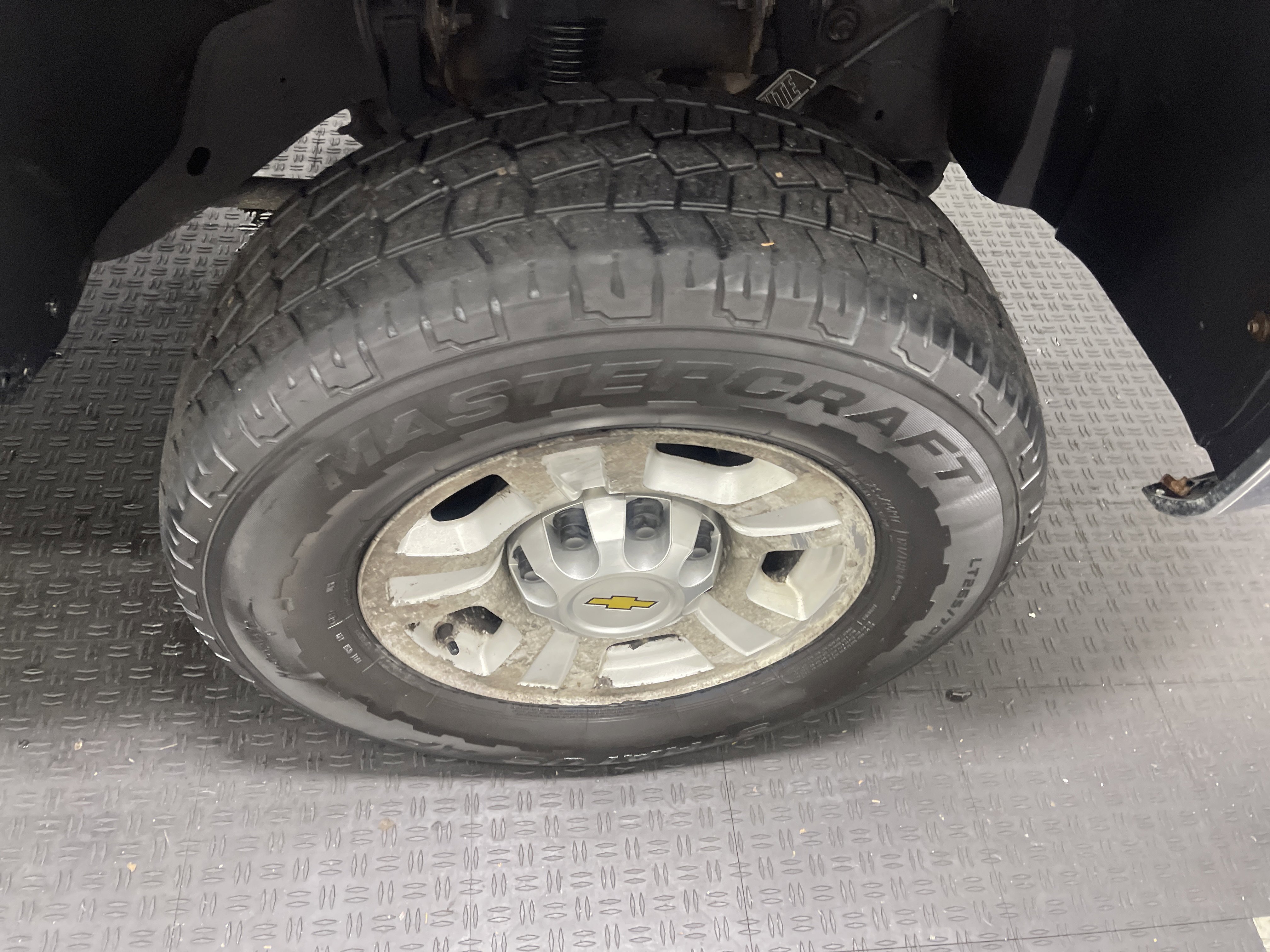 Used 2010 Chevrolet Silverado 2500 LT w/ Exterior Plus Package image 26