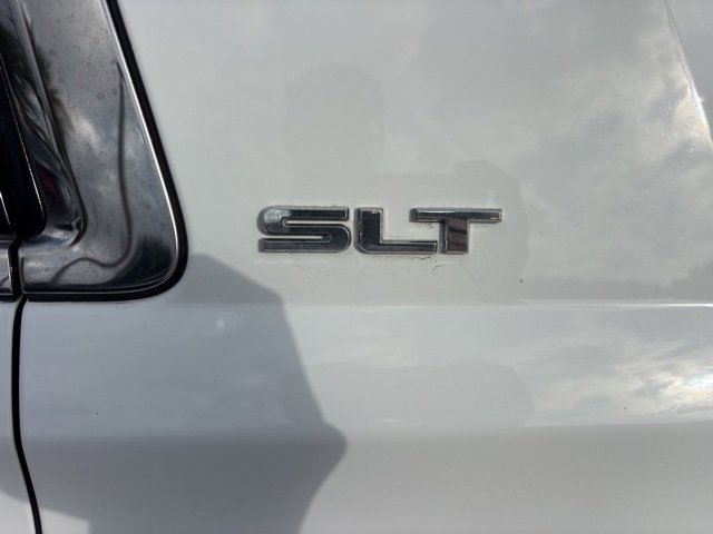 Used 2018 GMC Yukon SLT w/ Premium Edition image 3