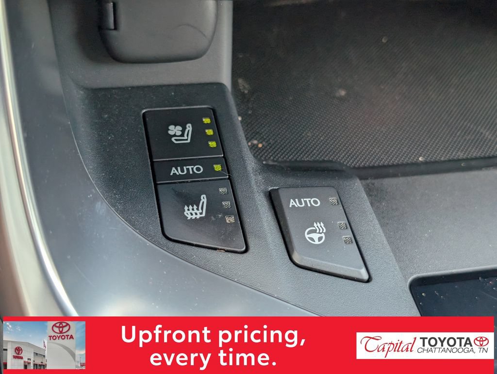 Used 2024 Lexus LX 600 4WD w/ Appearance Package image 23