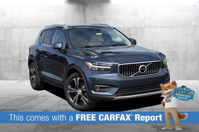 Used 2022 Volvo XC40 T5 Inscription w/ Climate Package AWD/4WD image 2