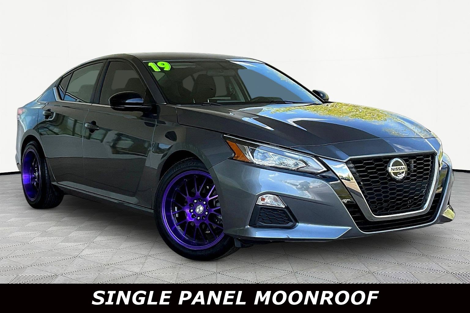 Used 2019 Nissan Altima 2.5 SR w/ SR Premium Package FWD image 3