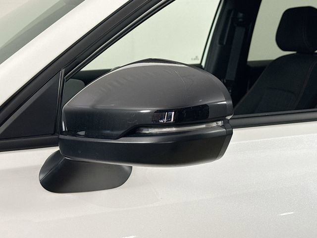 Used 2024 Honda HR-V Sport image 19