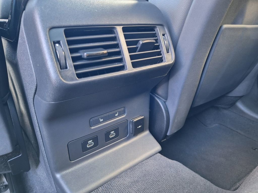 Used 2025 Land Rover Range Rover Velar Dynamic SE image 26