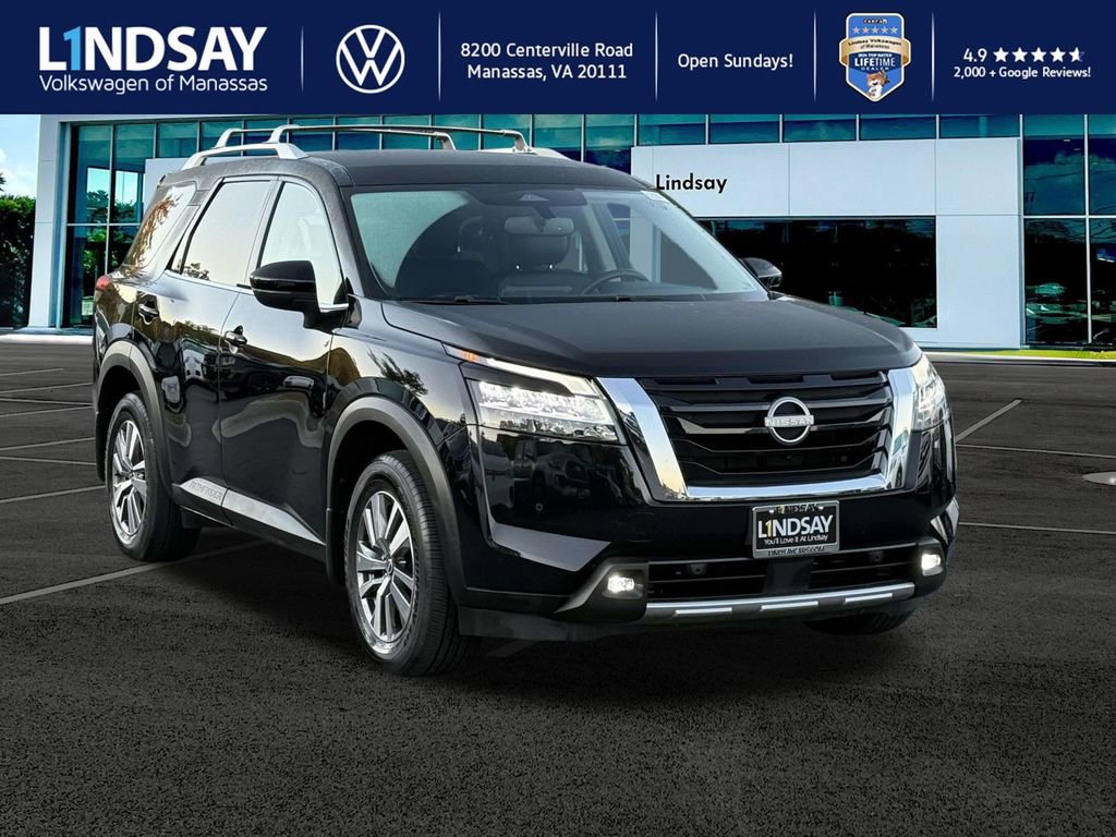 Used 2022 Nissan Pathfinder SL