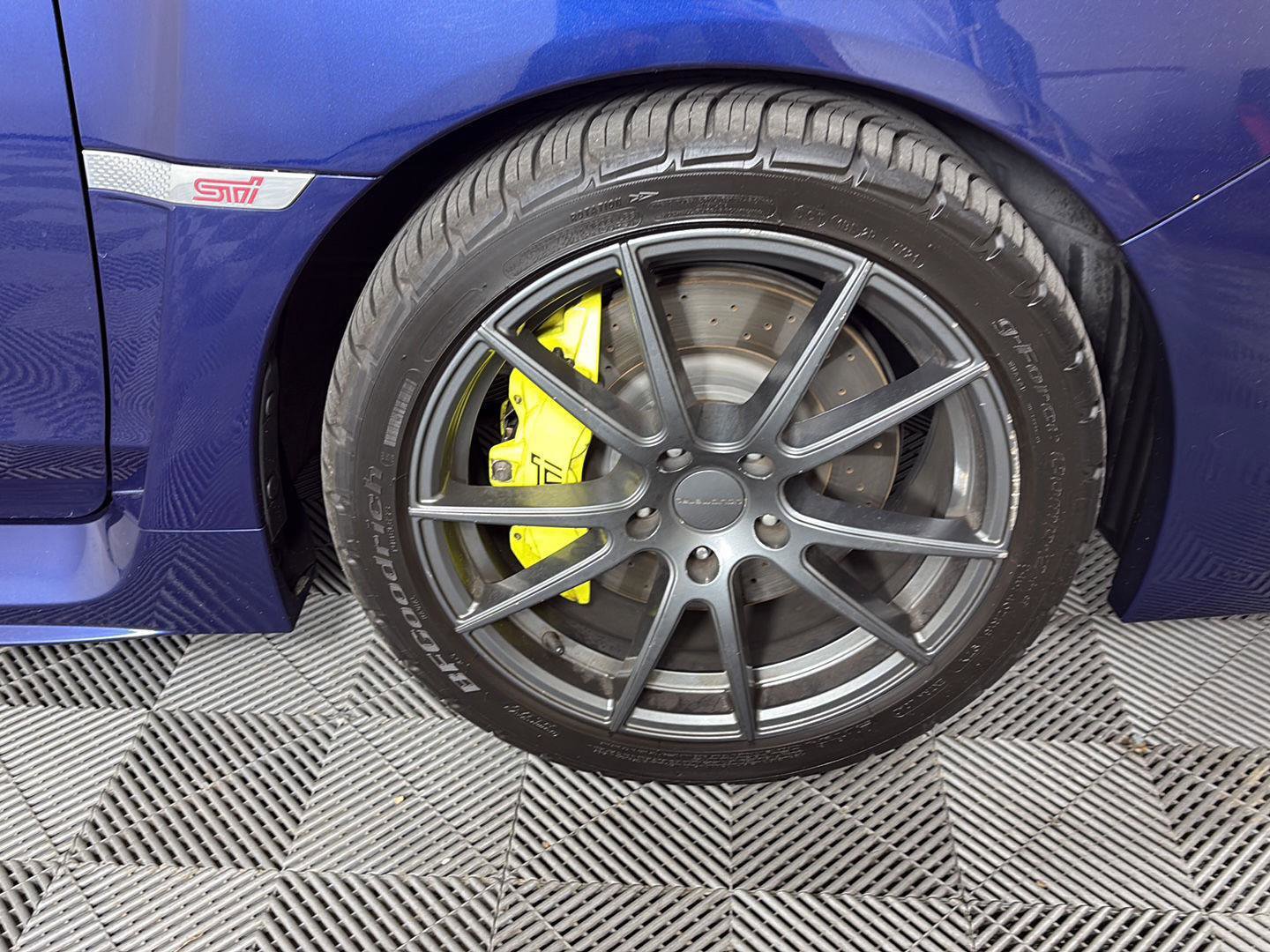 Used 2019 Subaru WRX STI AWD/4WD image 13