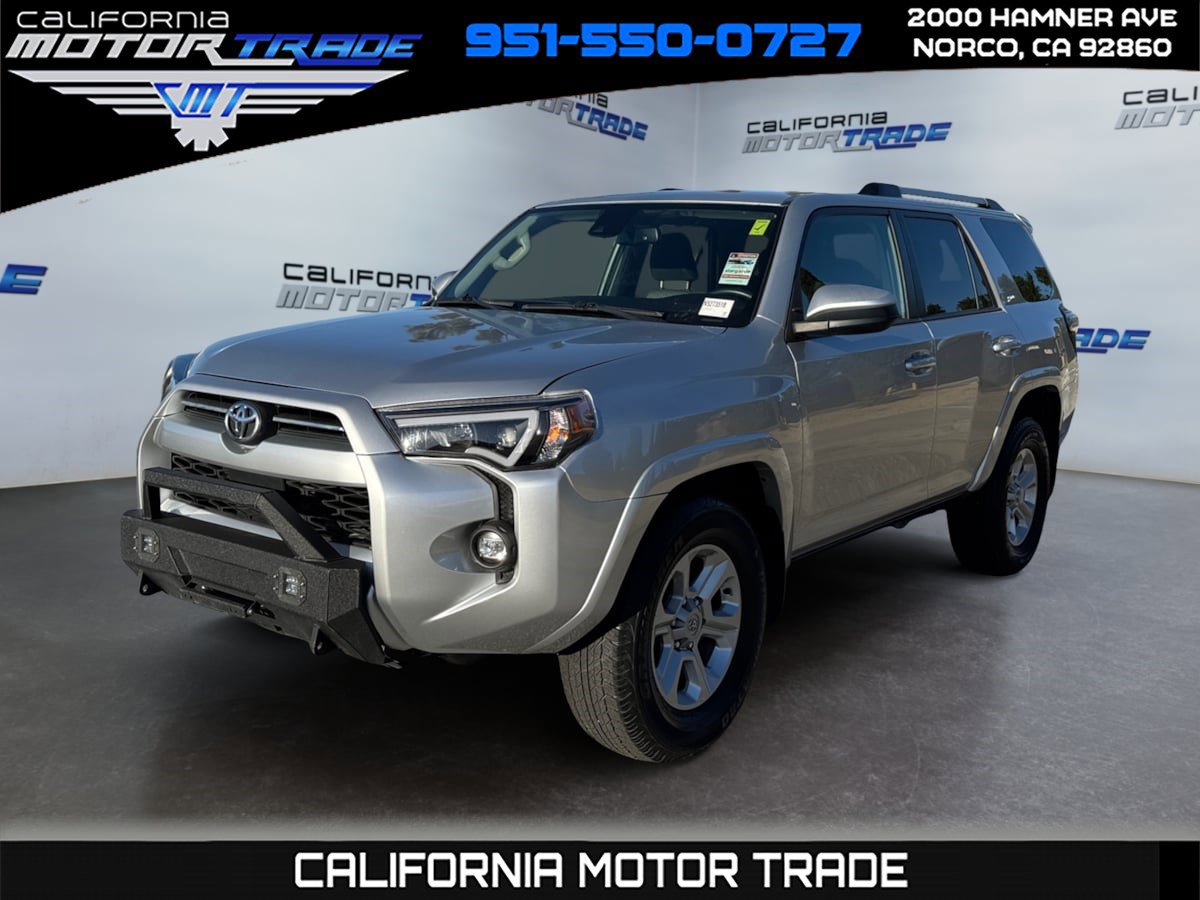 Used 2022 Toyota 4Runner SR5 image 1