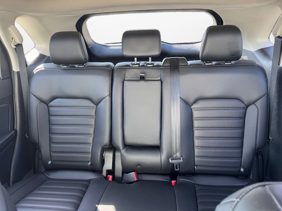 Used 2019 Ford Edge SEL w/ Equipment Group 201A image 15