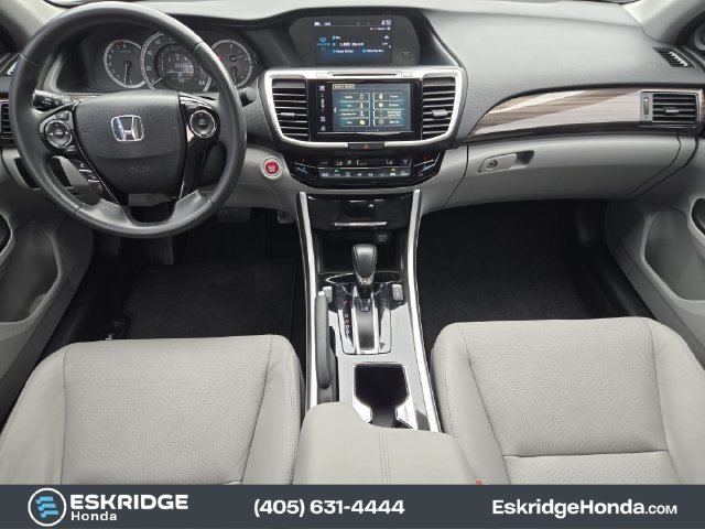 Used 2017 Honda Accord EX-L image 26
