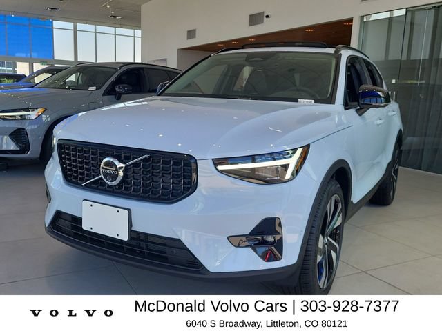 New 2026 Volvo XC40 B5 Plus w/ Climate Package
