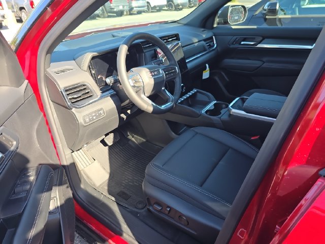 New 2027 GMC Terrain Elevation w/ Elevation Premium Package AWD/4WD image 13