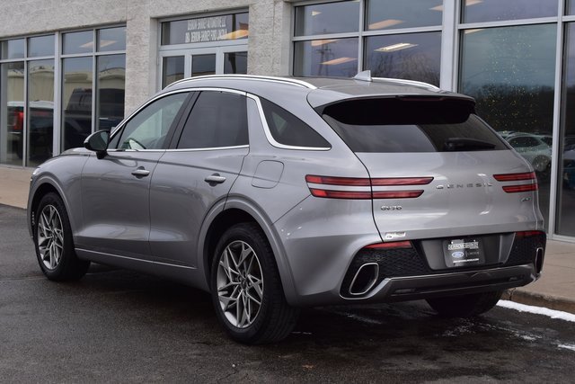 Used 2022 Genesis GV70 2.5T w/ Select Package image 4