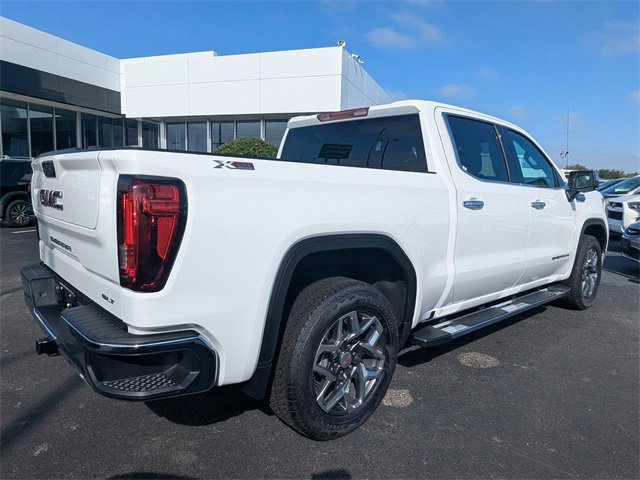 New 2026 GMC Sierra 1500 SLT w/ SLT Premium Package image 4
