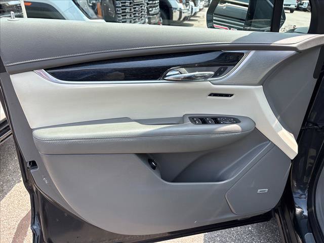 Certified 2022 Cadillac XT6 Premium Luxury w/ Technology Package FWD image 20
