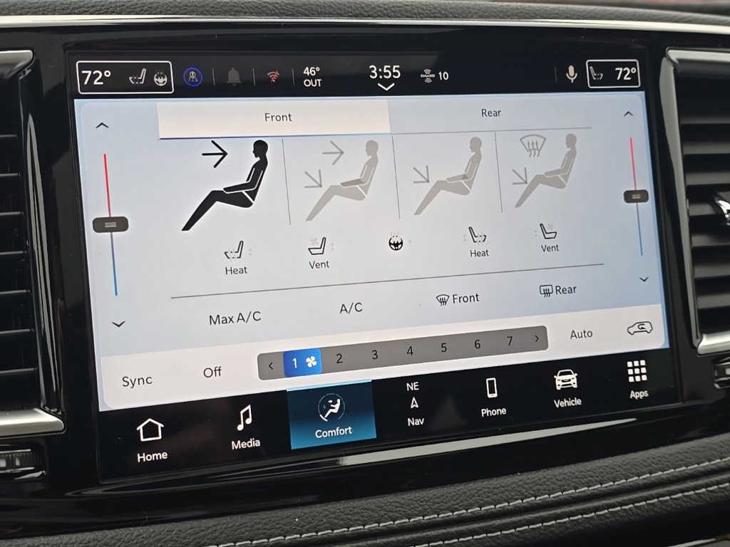 New 2026 Chrysler Pacifica Limited w/ S Appearance Package image 44