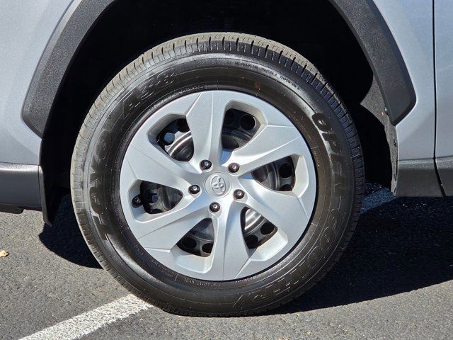 Certified 2025 Toyota RAV4 LE image 23