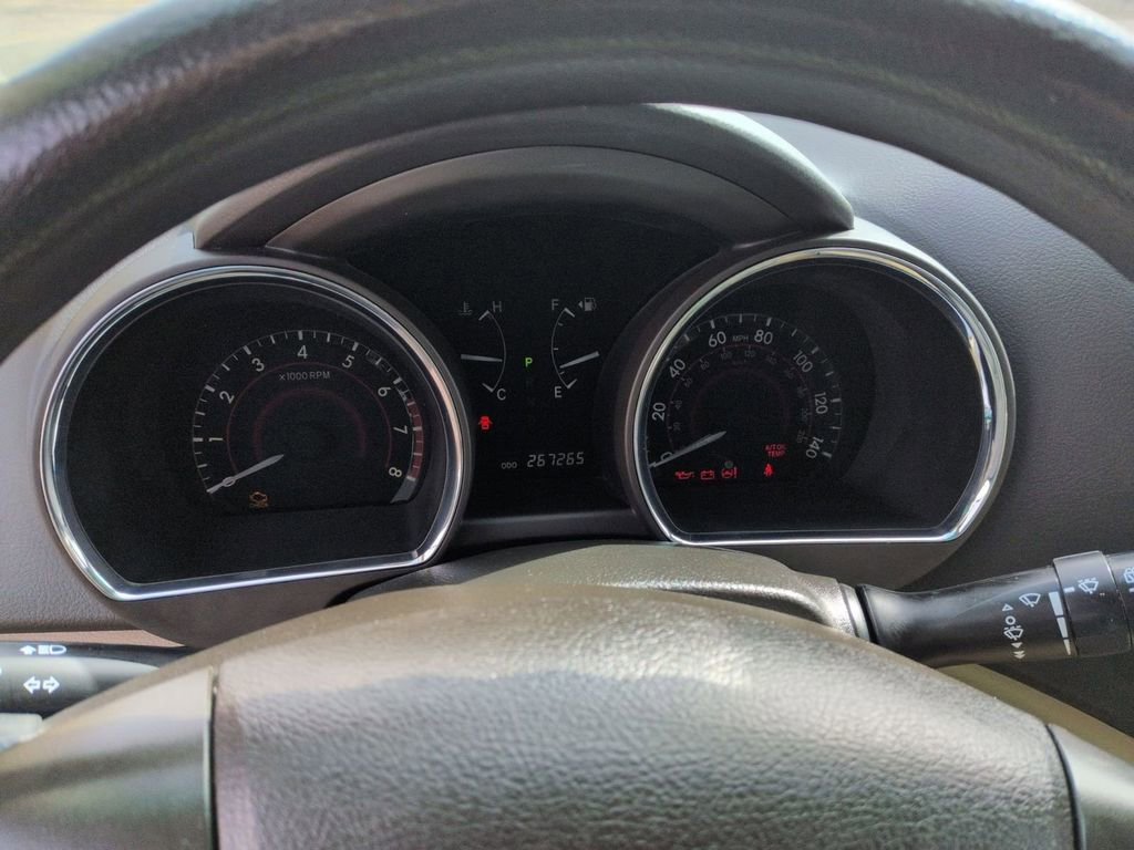 Used 2010 Toyota Highlander 4WD image 17