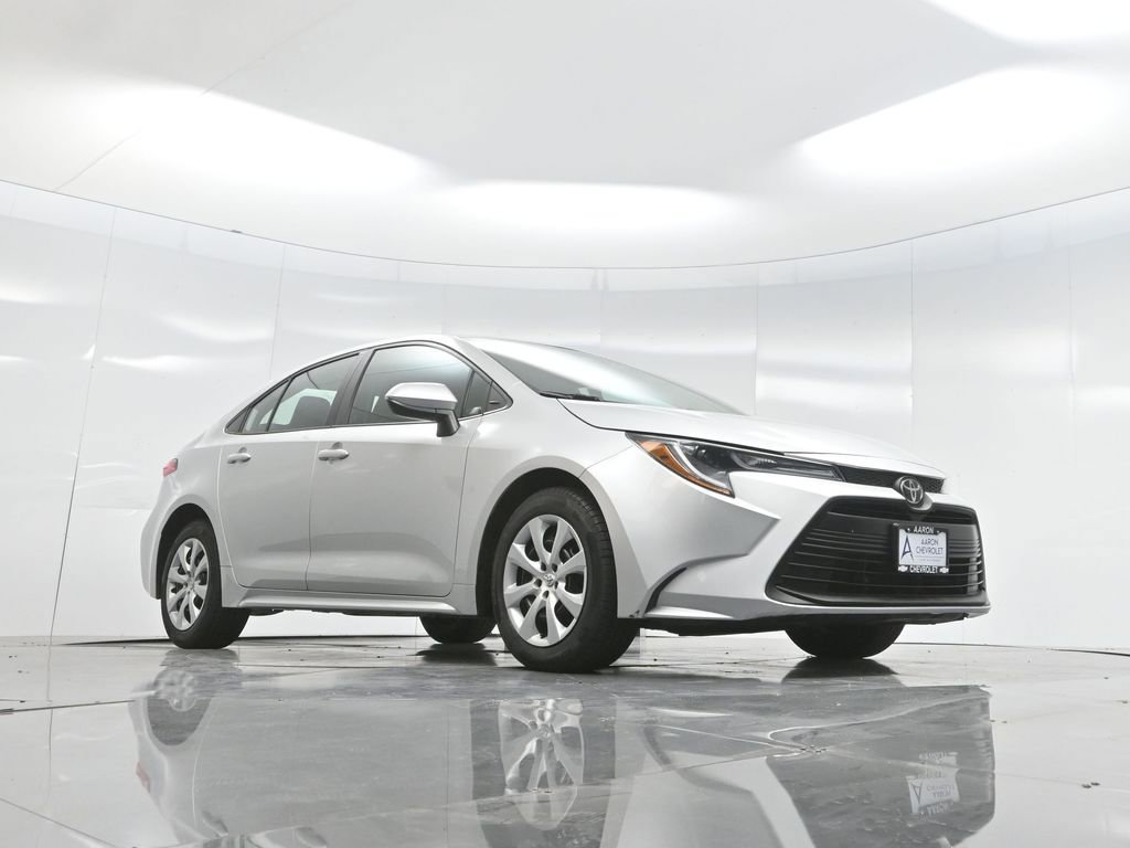 Used 2023 Toyota Corolla LE image 67