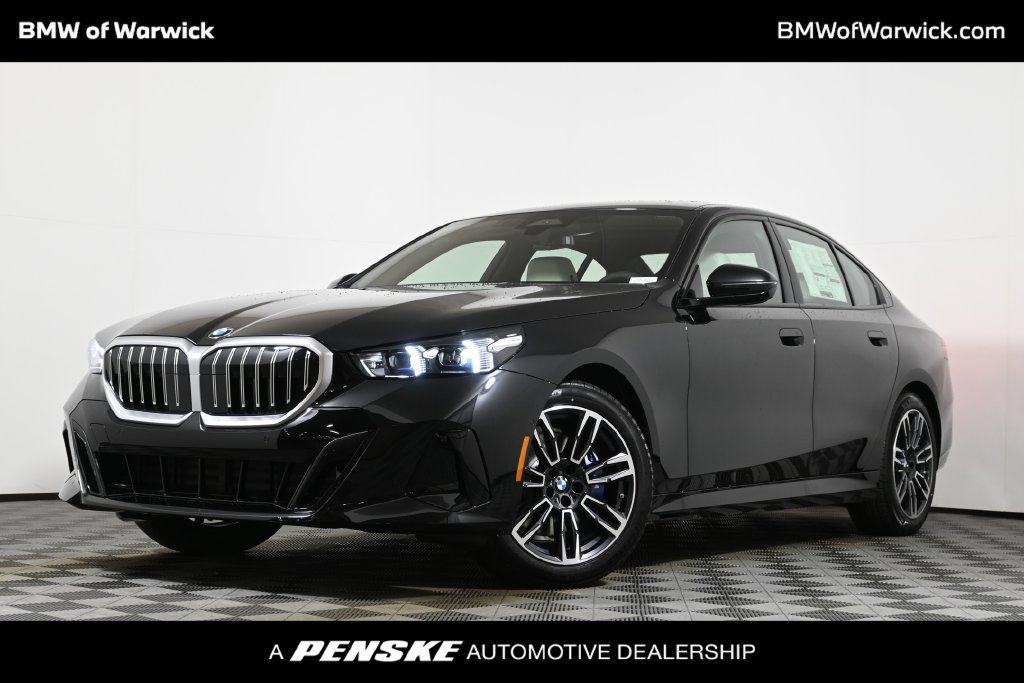 Used 2026 BMW 530i xDrive w/ M Sport Package AWD/4WD image 1