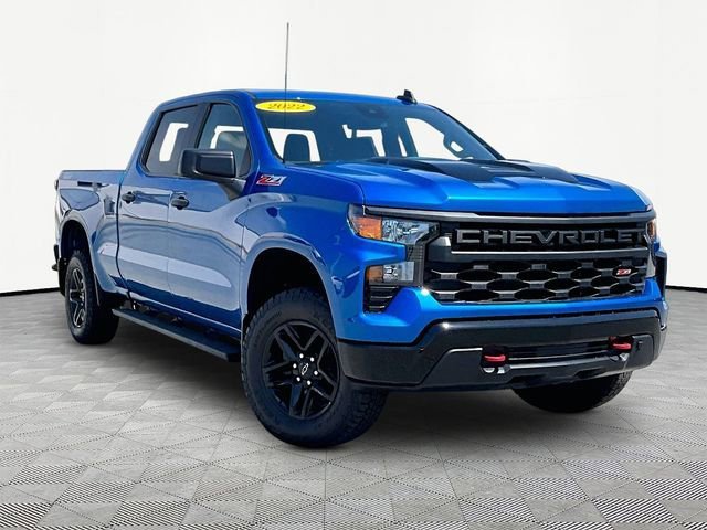 Used 2022 Chevrolet Silverado 1500 Custom Trail Boss w/ LPO, Dark Essentials Package AWD/4WD image 1