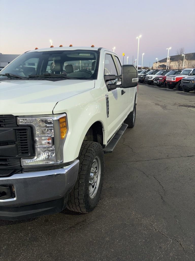 Used 2017 Ford F350 XL image 5