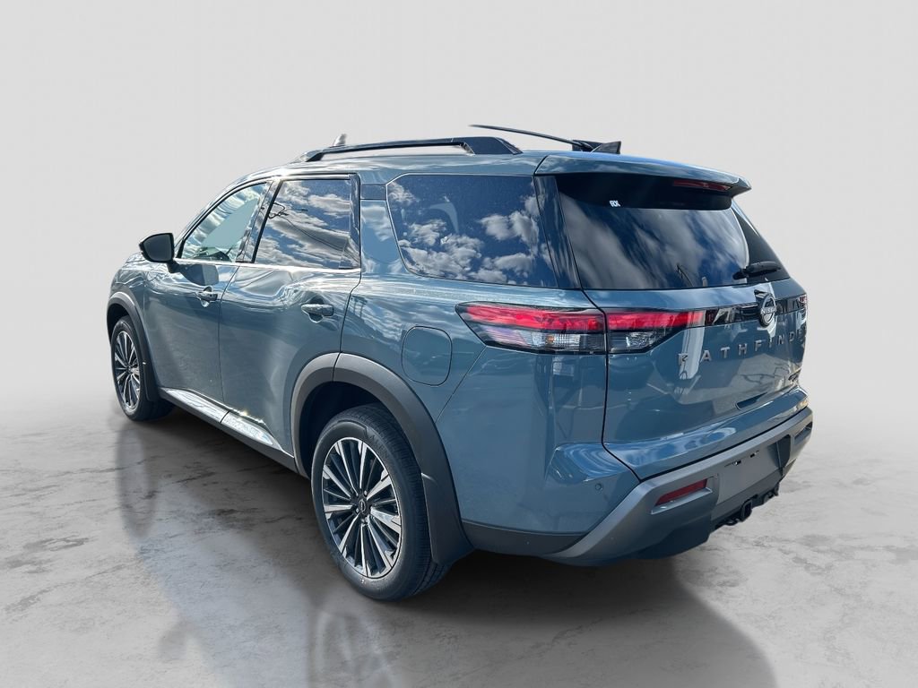 New 2026 Nissan Pathfinder Platinum image 3