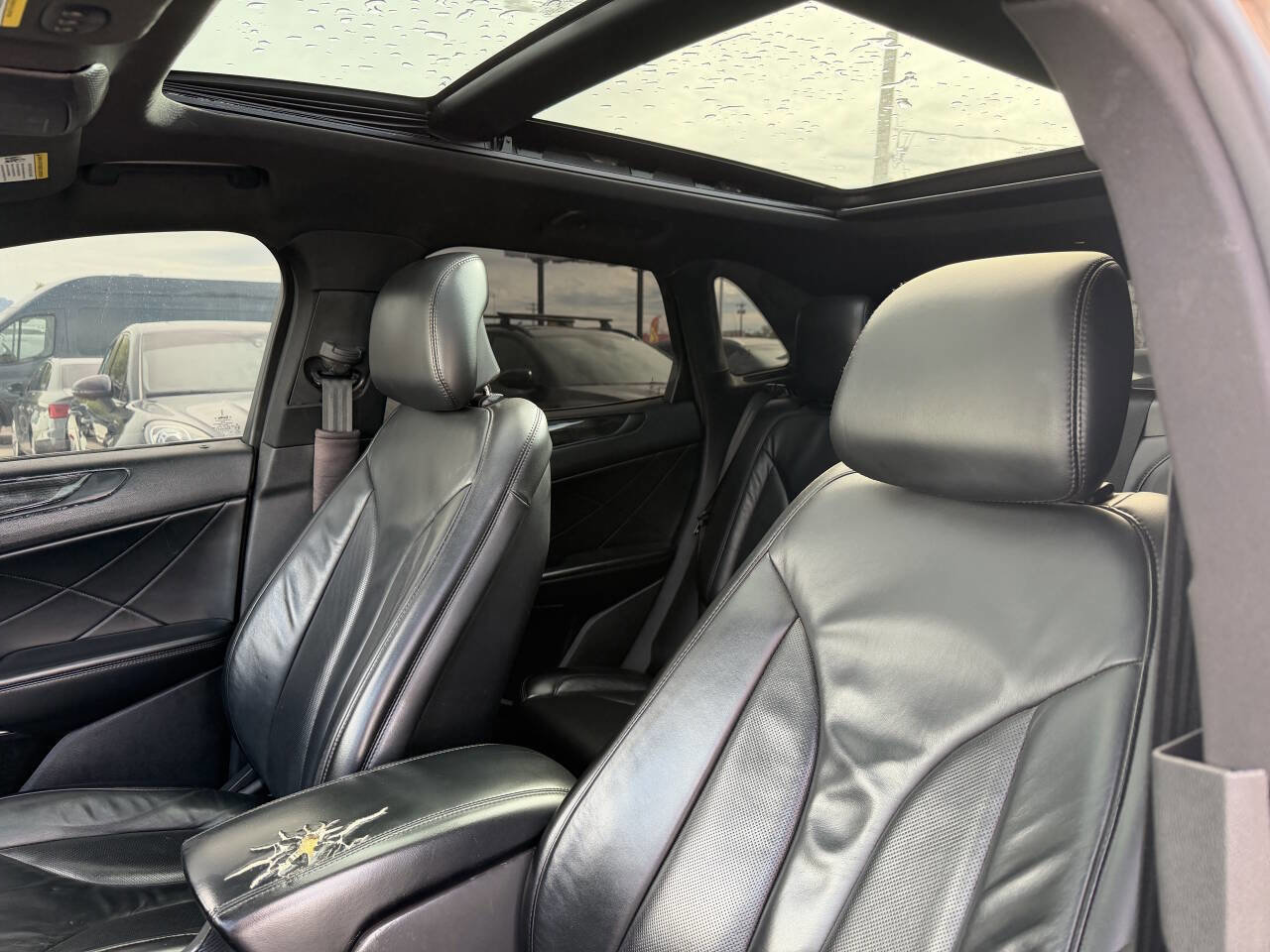 Used 2017 Lincoln MKC Select FWD image 31