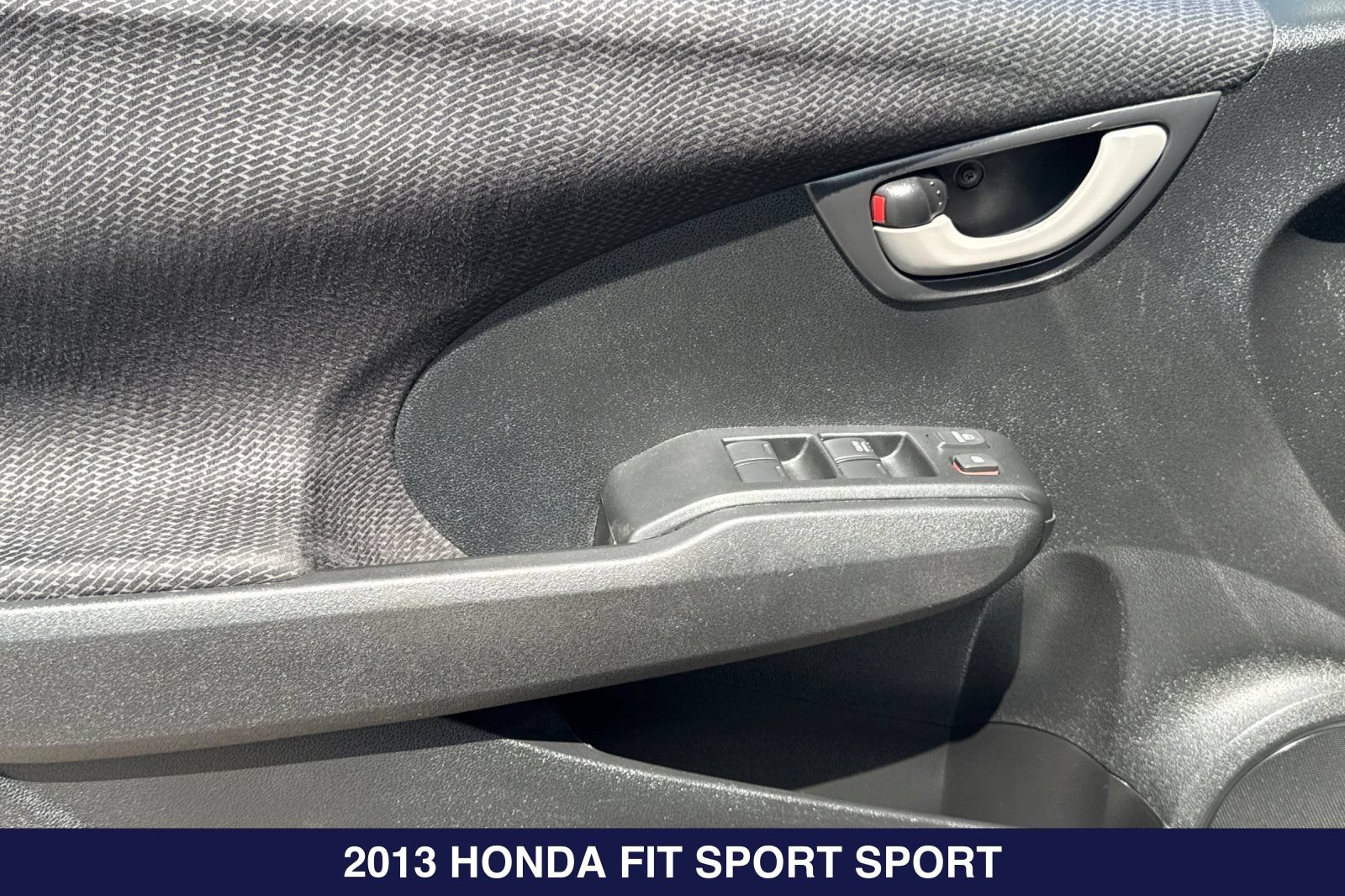 Used 2013 Honda Fit Sport image 12
