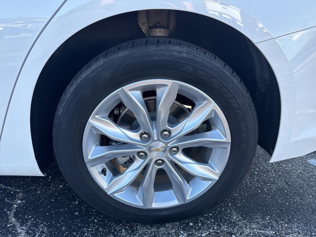 Used 2024 Chevrolet Malibu LT image 22