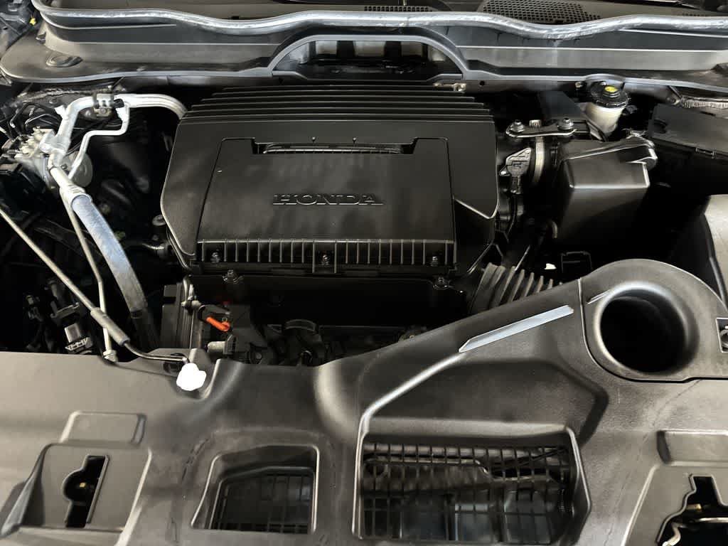 Used 2024 Honda Pilot Touring image 12