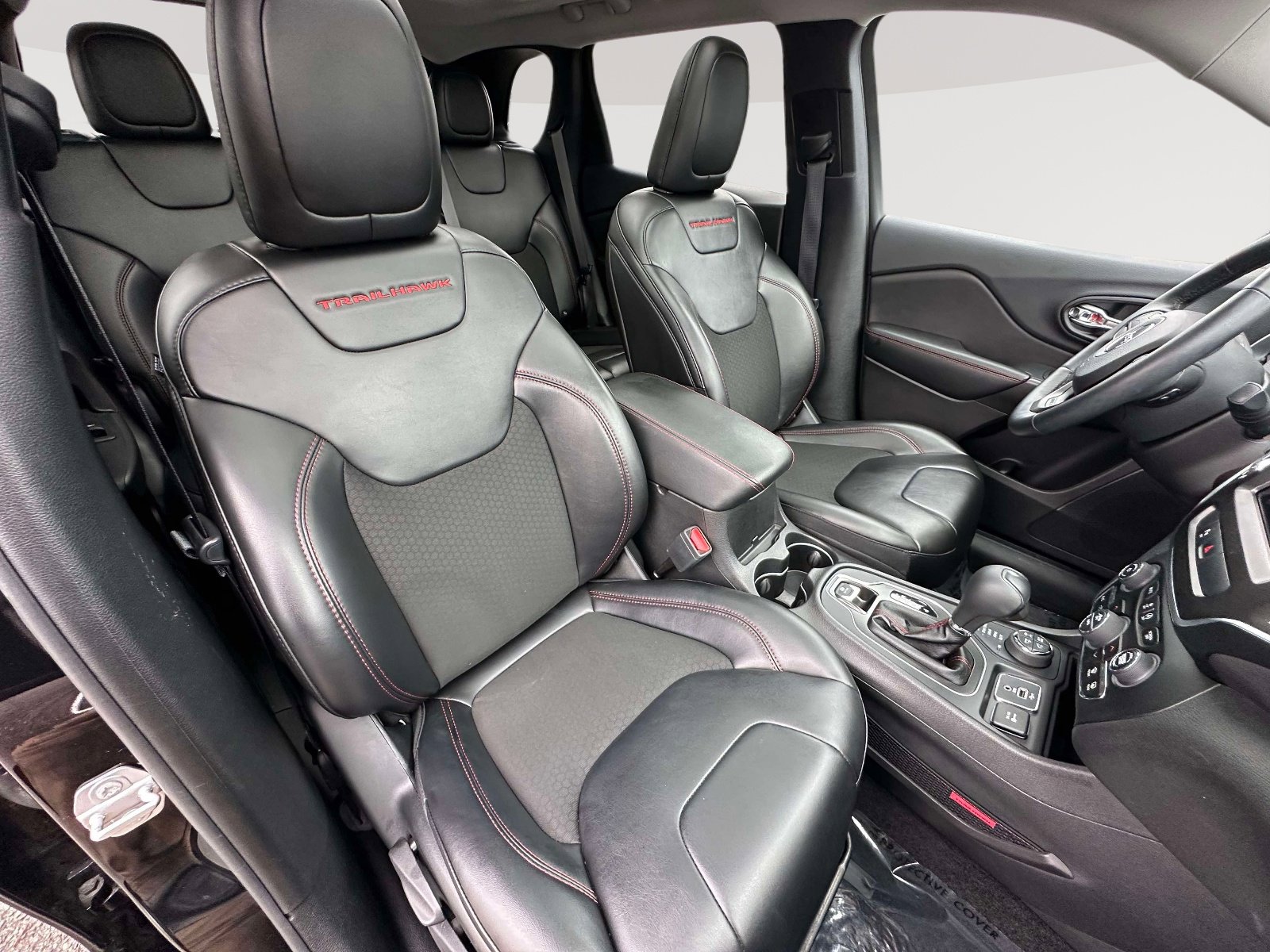 Used 2019 Jeep Cherokee Trailhawk w/ Comfort/Convenience Group image 22