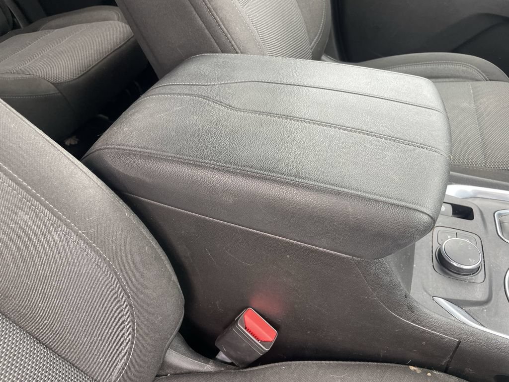 Used 2023 Chevrolet Traverse LT AWD/4WD image 30