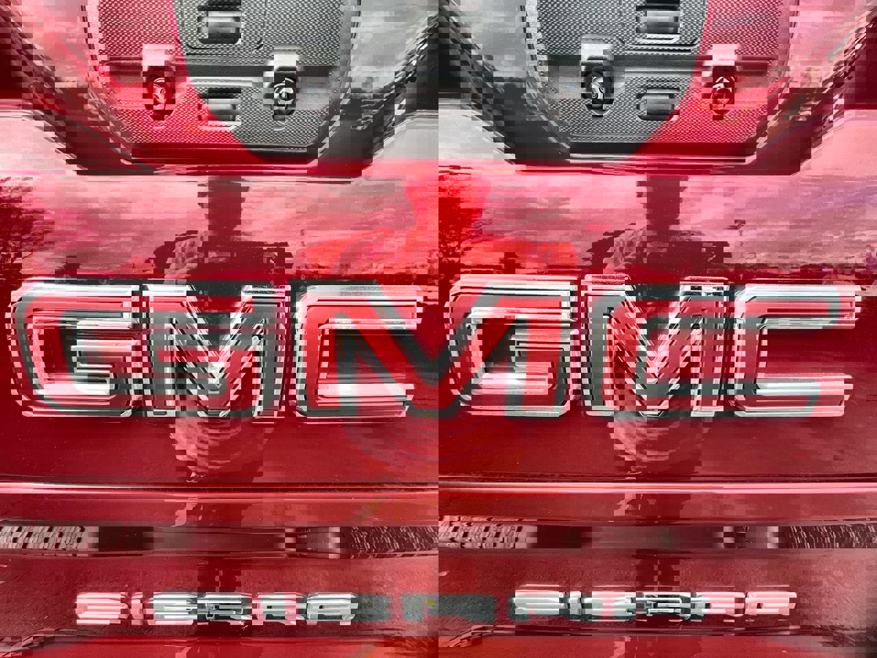 Used 2022 GMC Sierra 1500 SLT w/ SLT Convenience Package image 32