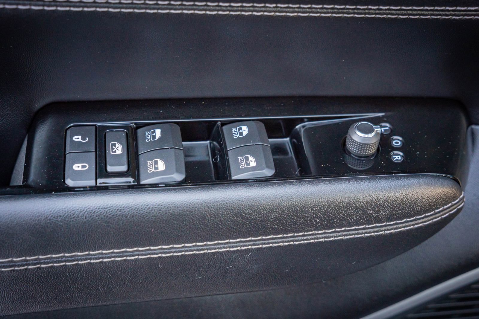 Used 2023 Jeep Wagoneer Series II image 13